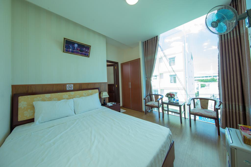 Hung Tuyen Hotel Дананг Екстериор снимка