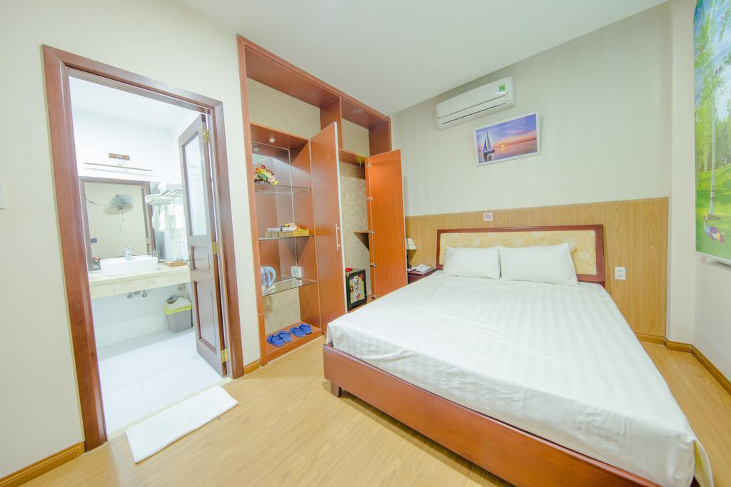 Hung Tuyen Hotel Дананг Екстериор снимка