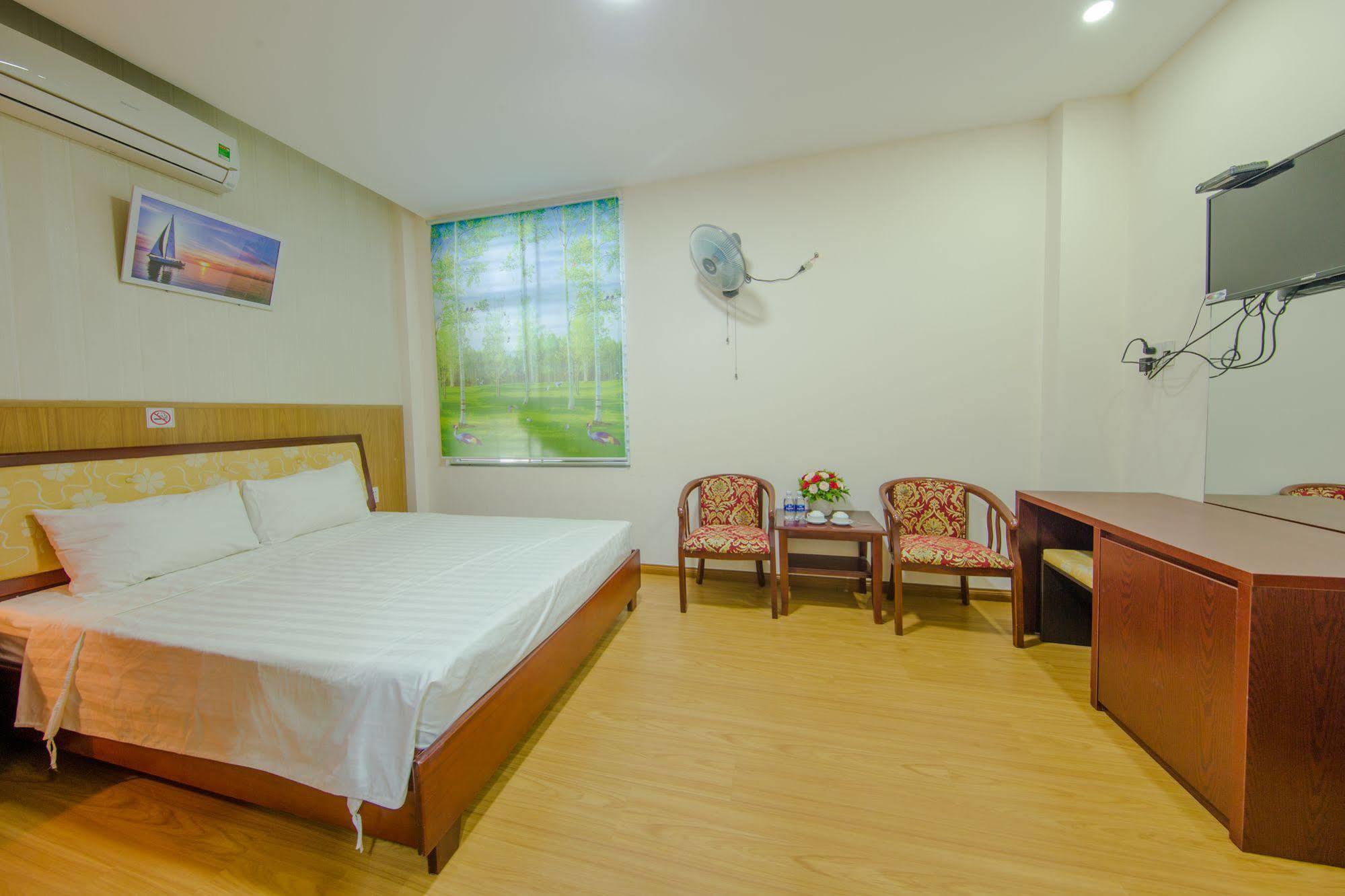 Hung Tuyen Hotel Дананг Екстериор снимка